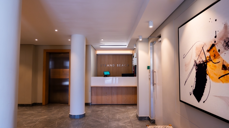 2 Bedroom Property for Sale in Sea Point Western Cape